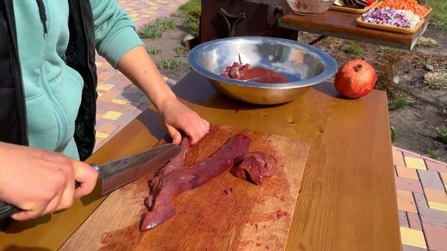 Сочный кебаб из Огромной Говяжьей Печени! Как вкусно приготовить из Печени?