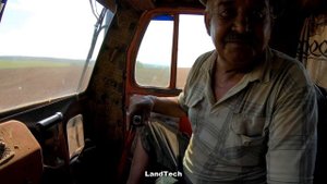 Советский гусеничный трактор Т-4А АЛТАЙ до сих пор в строю в идеальном состоянии!