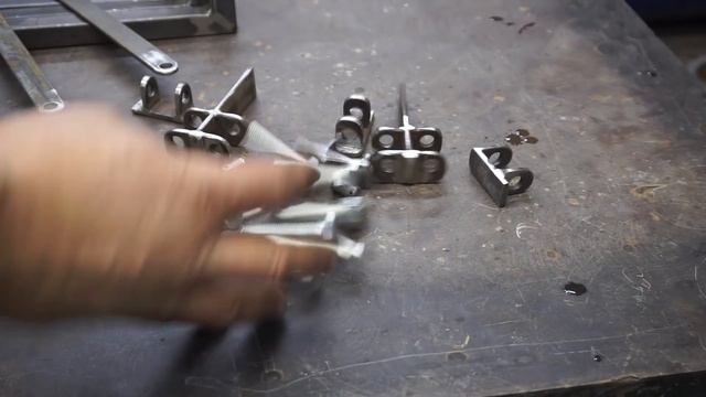 Самодельные сдвижные двери в шкаф.