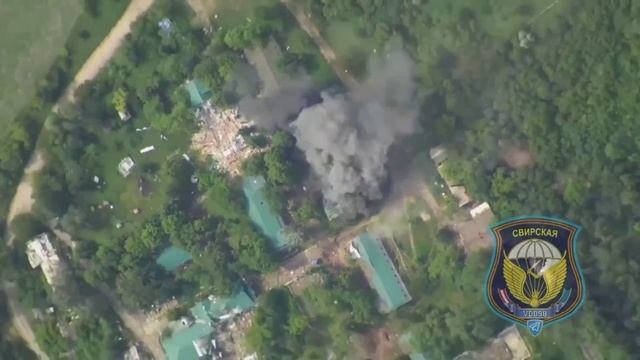 Уничтожение склада боеприпасов ВСУ огнём артиллерии 98-й гвардейской воздушно-десантной дивизии на ф