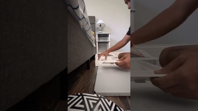 Apple MacBook Pro 2022 unboxing смотреть онлайн