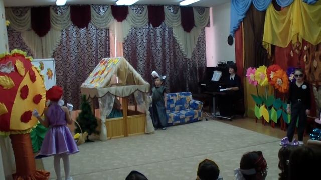 Музыкальная сказка "Требуются главные роли на фильм "Про Красную Шапочку" Ч.7 смотреть онлайн