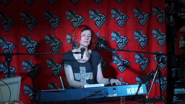 AISATSANA "Call Me Back" смотреть онлайн