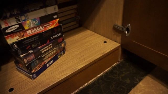 Коллекция видеокассет моего друга смотреть онлайн