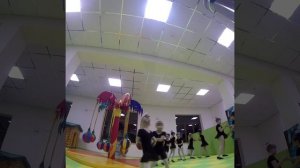 Танцевальная студия "ЮлА" и детская площадка "Уютный дворик"