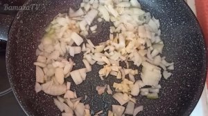 ПРОСТО ВЫЛЕЙТЕ ЯЙЦО В КИПЯЩУЮ ВОДУ! ВСЯ СЕМЬЯ ВОСТОРГЕ! ЛЕГКО И ВКУСНО