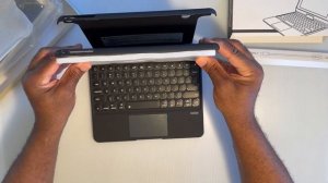 OmniType Smart Keyboard Case For IPad - Unboxing