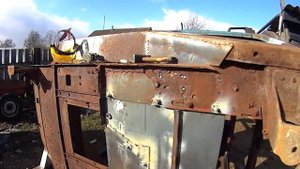 Ремонт кабины МТЗ УК часть 1387