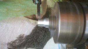 Токарка. Самодельный шпиндель на фрезерном станке :)