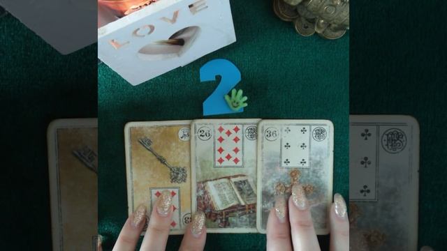 ПОЧЕМУ ОН МОЛЧИТ ? Гадание на картах ОРАКУЛ ЛЕНОРМАН.