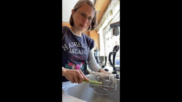 How To Deep Clean Your Juicer - Works With All Juicers смотреть онлайн