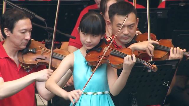 Chloe Chua performs Fantasy on Bizet's Carmen | SSO Mother's Day Concert 2019-13 смотреть онлайн