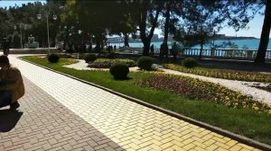 Геленджик в октябре 2018. Набережная и море