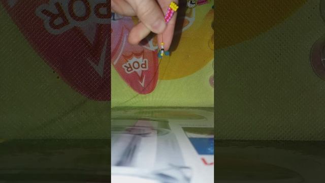 часы из бисера и проволоки в технике параллельного плетения смотреть онлайн