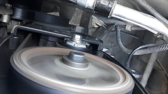 Гранта 8 кл. Свист/писк на холодную со стороны ГРМ. смотреть онлайн