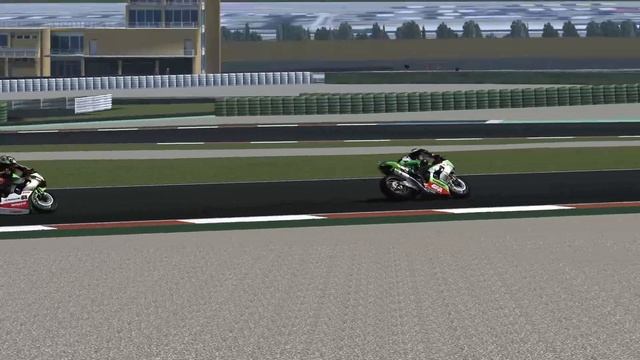 GP Bikes - Last lap battle with Pableke смотреть онлайн