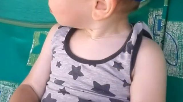 ВЛОГ: немного из нашего дня и я покрасилась краской "Fara". Стала брюнеткой. смотреть онлайн