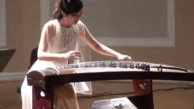 Flying Swords Above the Clouds 御劍凌玄引 смотреть онлайн