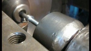 Проточка болтов не зажимая за резьбу