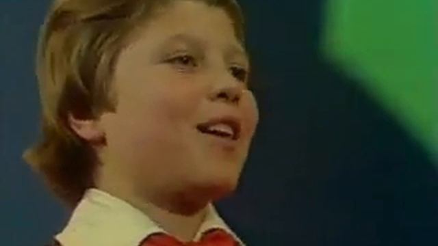 Большой детский хор - Когда мои друзья со мной 1977 смотреть онлайн