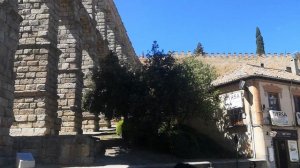 This was how water was carried in the past! UNESCO Heritage - Aqueduct of Segovia, Spain