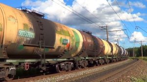 Тепловоз 2ТЭ116-1706 "БалтТрансСервис" с наливными цистернами, БМО ж/д