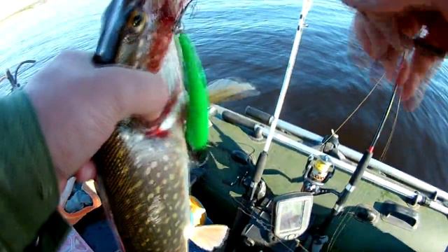 РЫБАЛКА УТРО-ВЕЧЕР.Часть 1 смотреть онлайн