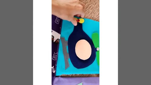Развивающий игровой коврик из фетра и ткани смотреть онлайн