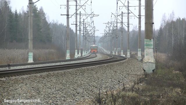 Электропоезд ЭР2Р-7088 перегон Тучково - Дорохово смотреть онлайн