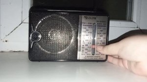 Радиоприемник GOLON RX-606AC. Уверенный прием в SW диапазоне около 21:00