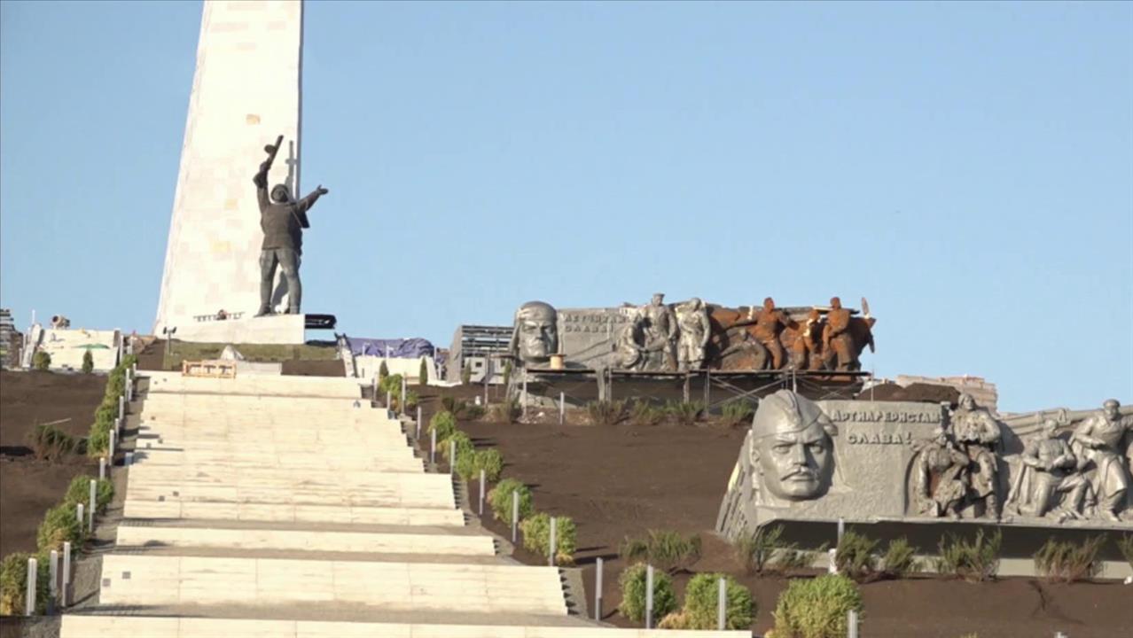 Пламя Вечного огня в Александровском саду столицы загорится в Донецкой республике на Саур-Могиле