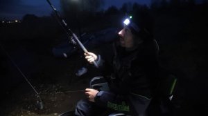 Пробую ловить на 10 УДОЧЕК?! 100КГ корма против 2 ПАЧЕК.... Хитрая самоподсекайка из КИТАЯ и Фидер