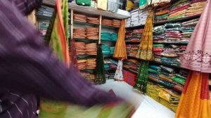 how to display a saree in shop/साड़ी कैसे डिस्पले करें/saare ko display krn tarika @durgeshsirvi