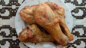 Куриные голени в кефирно-чесночном маринаде в духовке