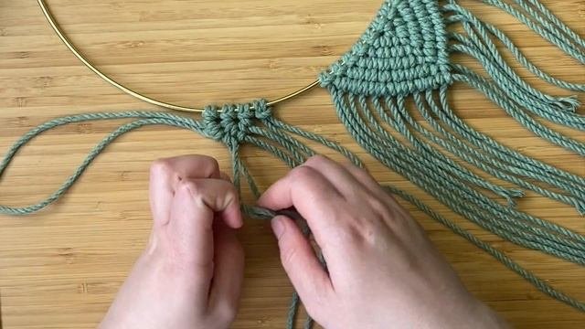 DIY Macrame Mirror | Boho Mandala Room Decor | DIY Present / Gift Idea | Intermediate Tutorial ?