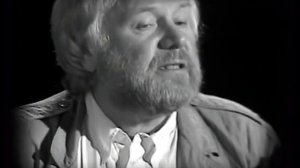 "С любимыми не расставайтесь" - А. Дольский