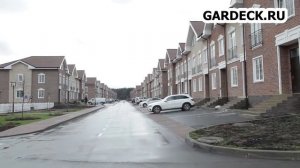 Пластиковый забор для таунхаусов "Академия Парк" в виде штакетника