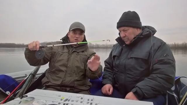 Учимся ловить судака в отвес. смотреть онлайн