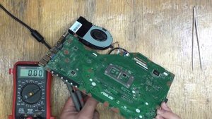 ASUS X55A Ч1 - не включается - нет питания на плате
