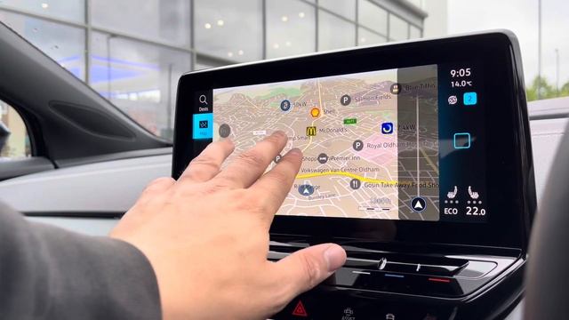 Approved Used Volkswagen ID.4 Style 52kWh Pure Performance 170PS | Oldham Volkswagen смотреть онлайн