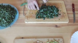 тушеная капуста Кейл с яйцом