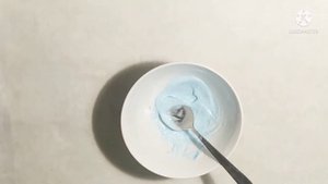 Вот как следует удалять лобковые волосы без бритья и воска