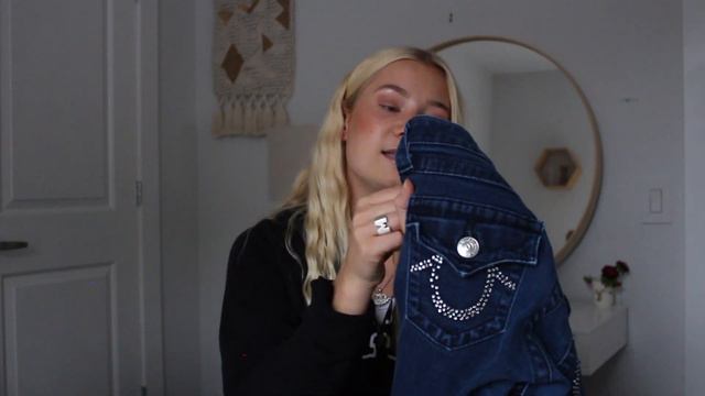 THRIFTING IN A SMALL TOWN HUGE HAUL | pt. 2 come thrift w me смотреть онлайн