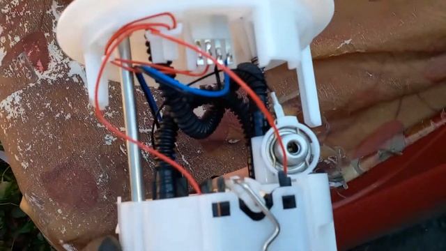 ситроен с3 плохо заводится в холодную погоду,смена бензонасоса смотреть онлайн