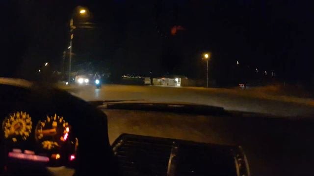 Грузин поёт грузинскую песню на русском  смешно  :D :D