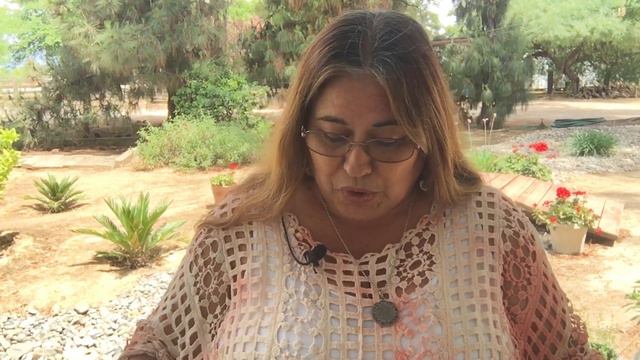 Mrs. Rios-Garza reads Petunia by Roger Duvoisin смотреть онлайн