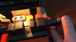 Станок для изготовления дубликатов ключей (вертикальных / Mul-T-Lock)
