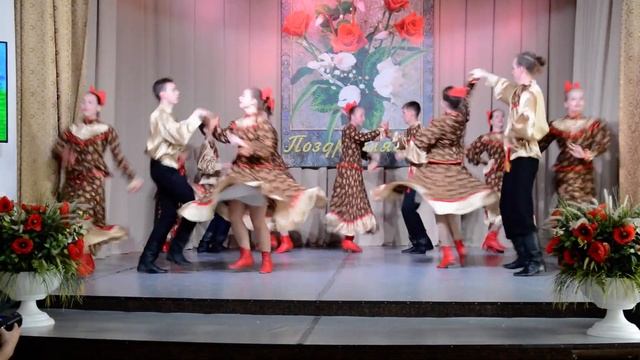 "Четыре двора" смотреть онлайн