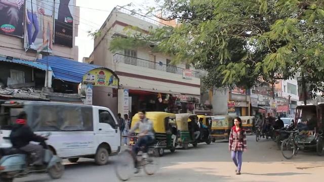 ??Уличное движение в Индии ?? смотреть онлайн