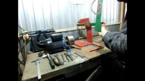 Гриндер без токарных работ своими руками и ролики из водопроводной трубы.Grinder with your own hand